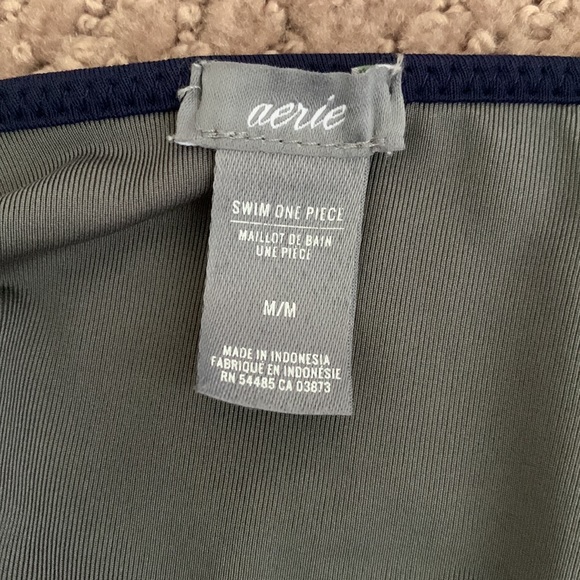 aerie - one piece swimsuit - Picture 6 of 6